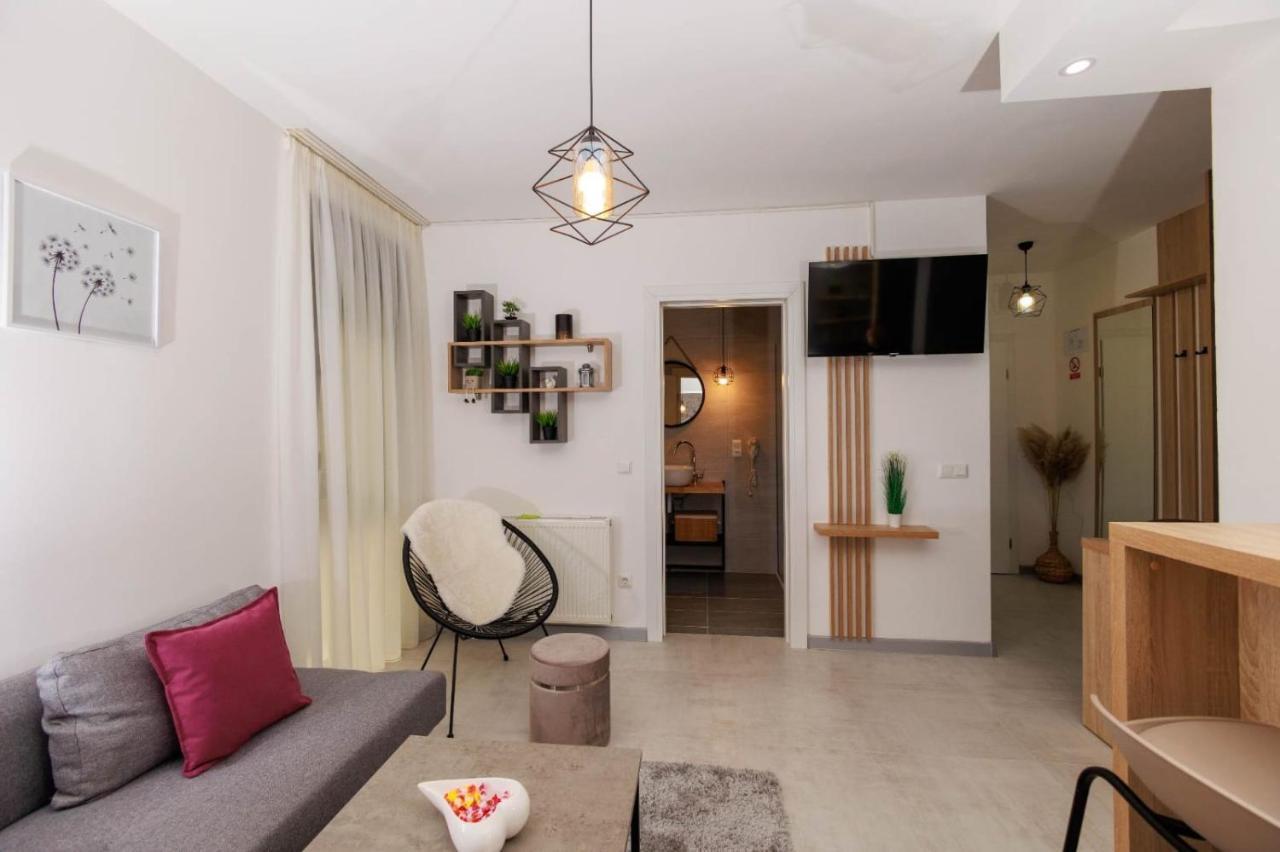 Villa Elena กราโบวาซ ภายนอก รูปภาพ