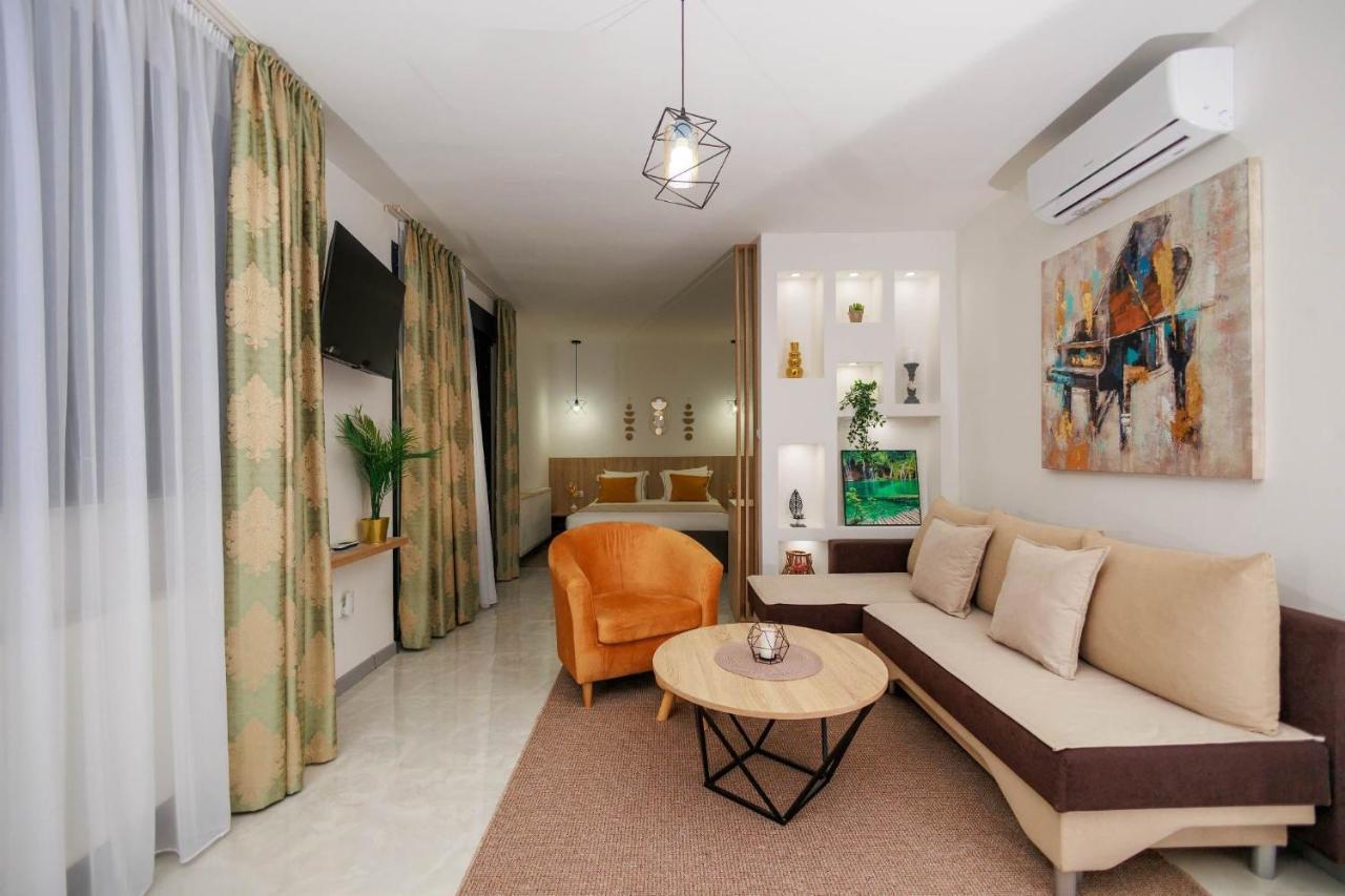 Villa Elena กราโบวาซ ภายนอก รูปภาพ