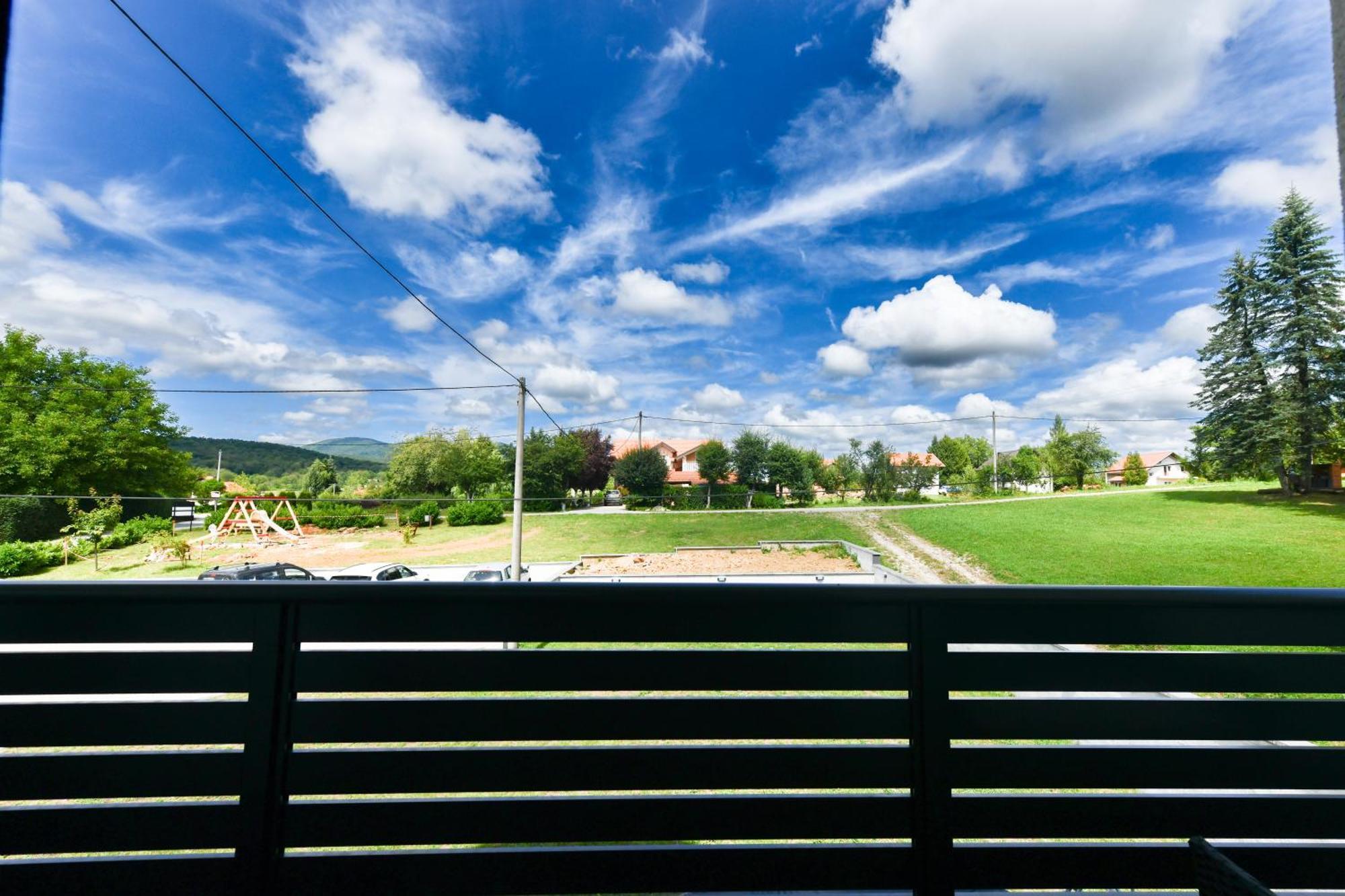 Villa Elena กราโบวาซ ภายนอก รูปภาพ