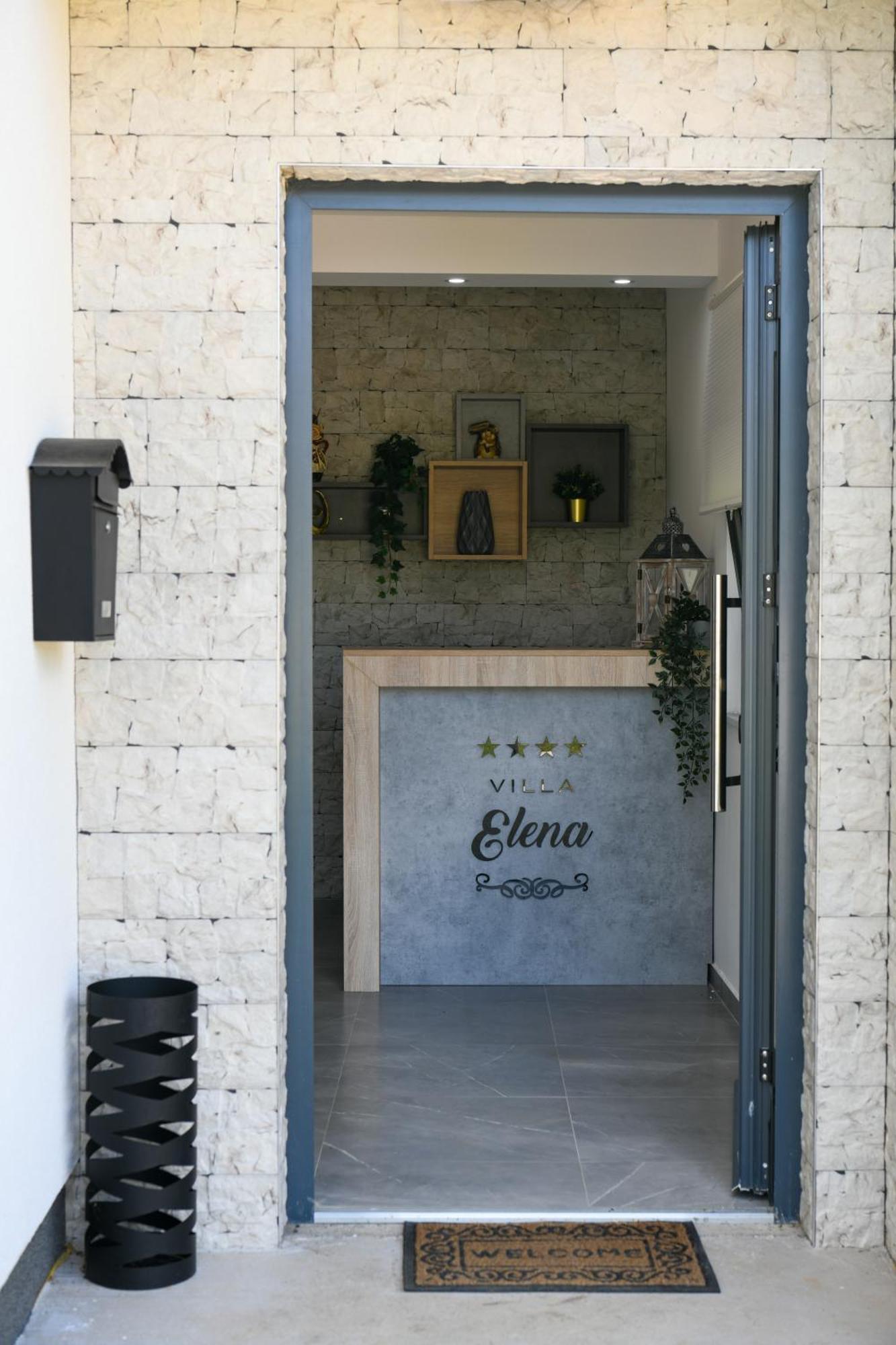 Villa Elena กราโบวาซ ภายนอก รูปภาพ